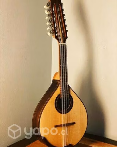 Mandolinas KOROS. Especialista en mandolinas