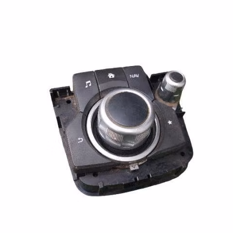 Botonera de radio mazda new 3 2017 2.0