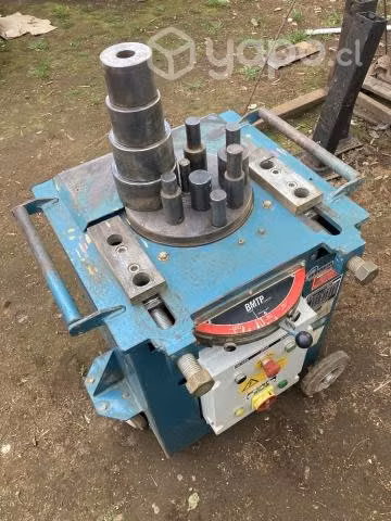 Máquina dobladora bmtp