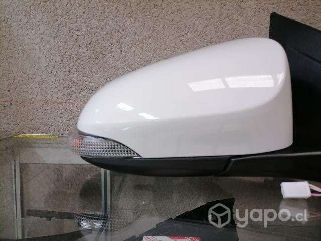Espejos con intermitente yaris 2014 al 2017 el par - Imagen 3