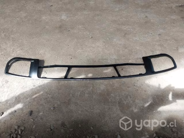 Moldura frontal ford bronco del 21 al 23