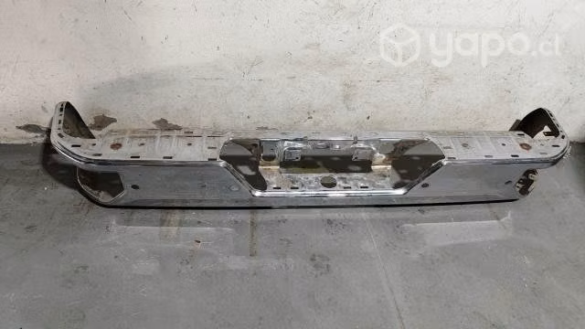 Parachoque trasero Chevrolet Silverado 2018 2022 /