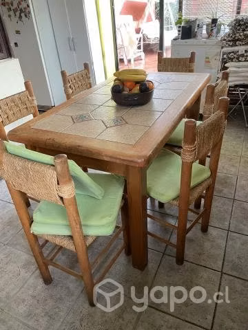 Comedor con 6 sillas