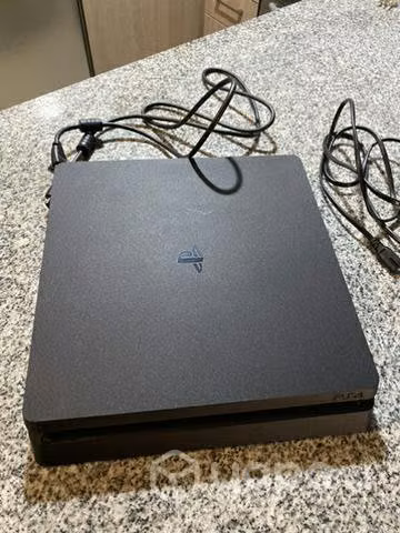 PlayStation 4 500 gb sin mando