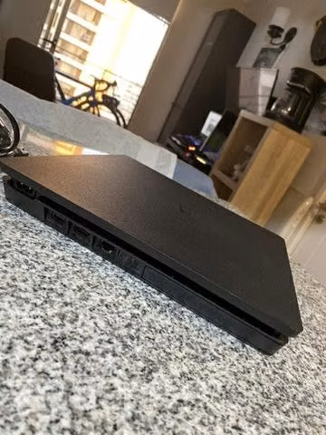 PlayStation 4 500 gb sin mando