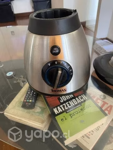 Licuadora sin vaso Thomas