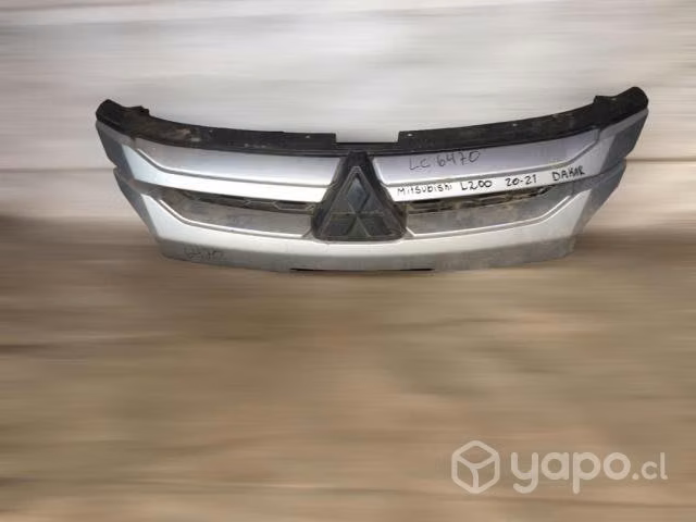 Mascara mitsubishi l200 dakar 2020-2022