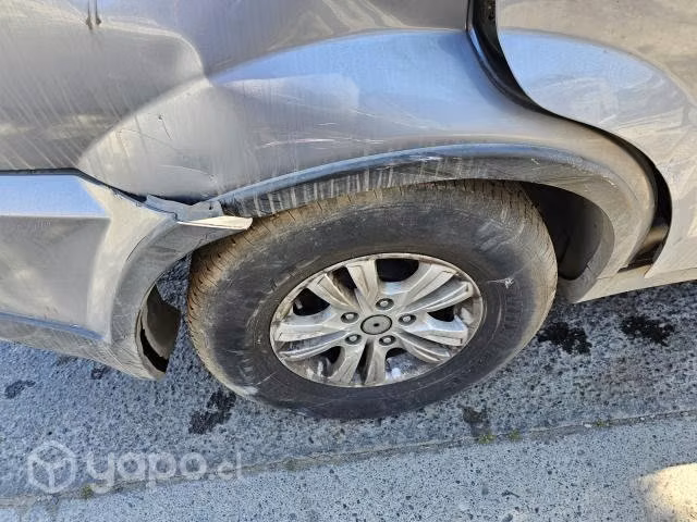 Llanta ssangyong rexton 2014