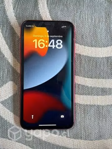 IPhone 11 red
