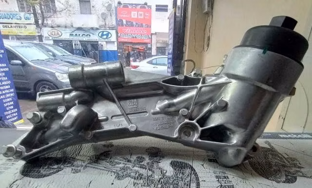 Enfriador aceite chevrolet sonic/tracker/cruze/enj