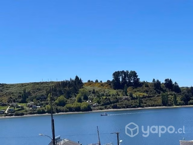 Bella casa en Castro Chiloé con vista a la Bahía - Imagen 8