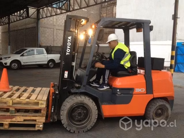 Curso operador grua horquilla certificado