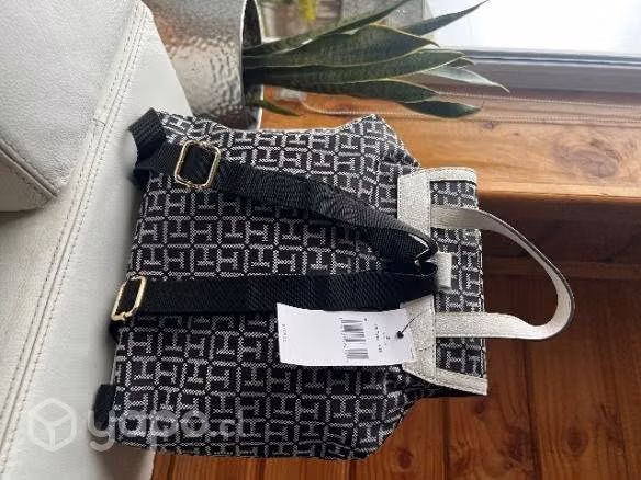 cartera Tommy Hilfiger nueva