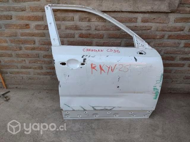 Puerta changan CS35 !/