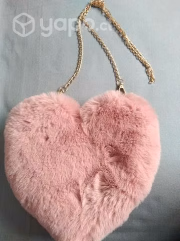 Cartera color rosa corazon