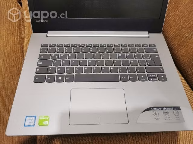 Notebook lenovo + cargador original - Imagen 4