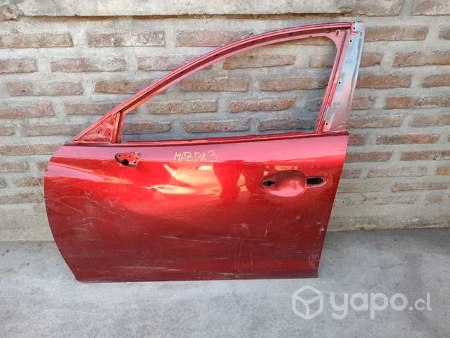 Puerta Mazda 3 !