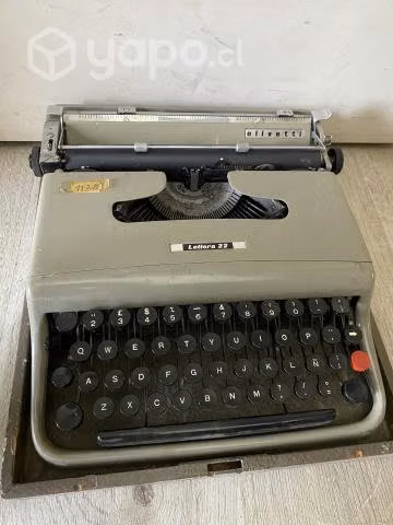 antigüedad máquina de escribir lettera 22