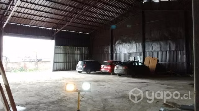 Se arrienda galpón nuevo
