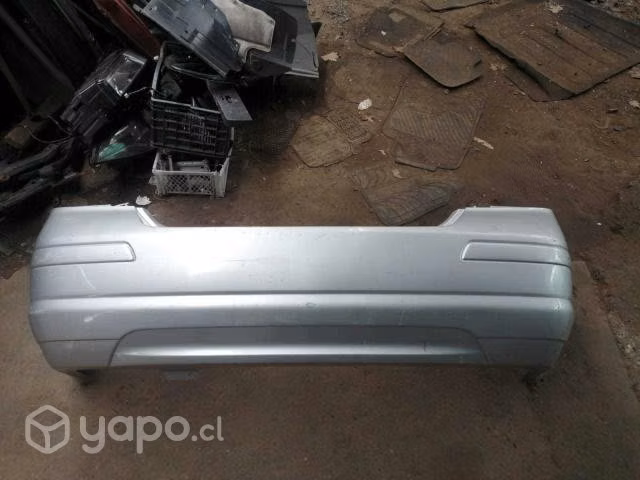 Parachoque trasero nissan tiida original