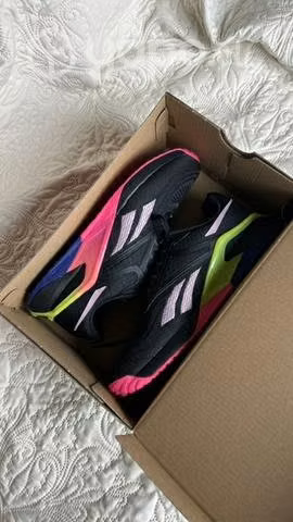 Zapatillas deportivas nuevas (Reebok originales)