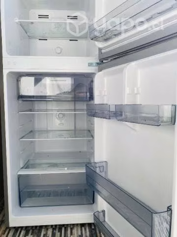 Por viaje Refrigerador OSTER