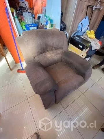 Venta de muebles y tv en buen estado