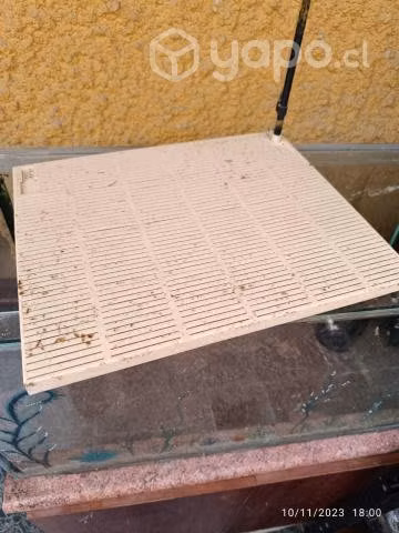 Acuario grande con accesorios
