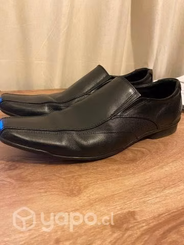Zapatos formales de hombre 41 marca basament