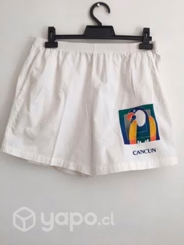 Shorts talla 40 o S, metro Tobalaba y Colón