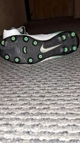 Zapatos de fútbol nike talla 36,5