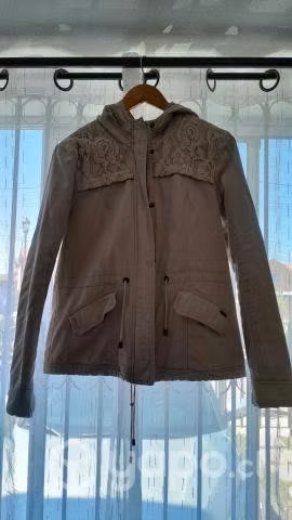 Chaqueta marca Lois - Imagen 4