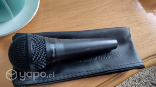 Interfaz más micrófono