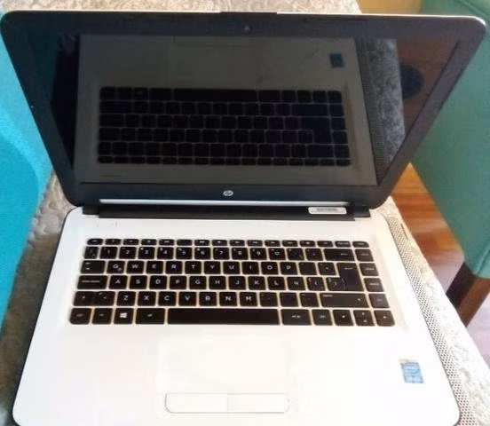 Notebook HP 14" i3