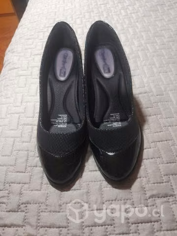 Zapatos formales número 38