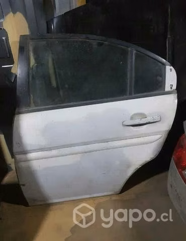 Puerta trasera new accent 2007 2011