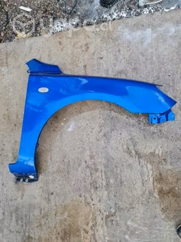 Tapabarro derecho Mazda 3 2007
