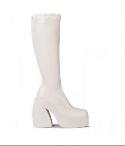 Botas cmoran número 37 nuevas blancas - Imagen 2