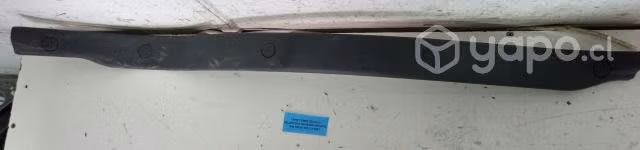 Tapiz Cubre Zocalo Delantero Derecho (KFJ076) Kia