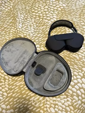AirPods Max - Gris espacial - Imagen 3