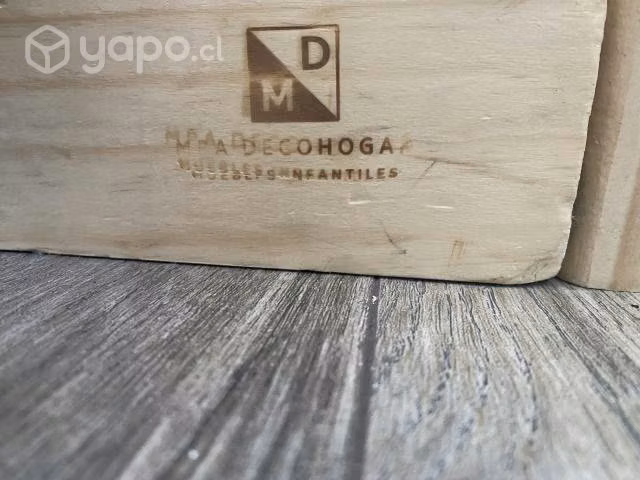 Cama 1 1/2 con menos de 1 año de uso