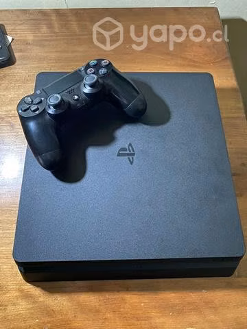 Playstation 4 + 4 juegos