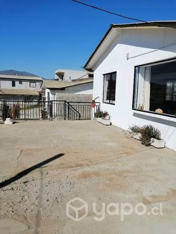 Arriendo casa turistas