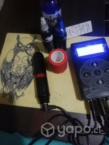 Maquina para tatuajes, completa y accesorios.