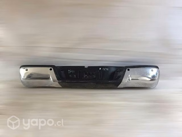 Parachoque trasero Mazda bt