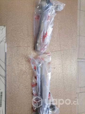 2 terminales de dirección Toyota yaris 99-05