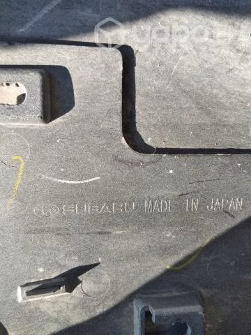 Moldura costado trasero izq. Subaru Outback 2011