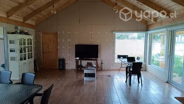 Parcela con casa de 130m2 y sitio de 5300m3