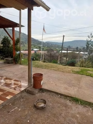 terreno con casas
