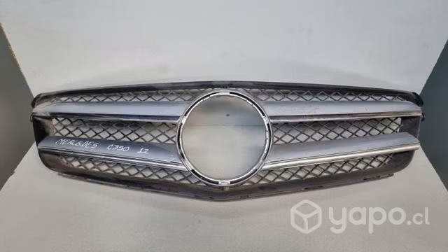 Mascara mercedes benz c350 dmg la cisterna 33.01